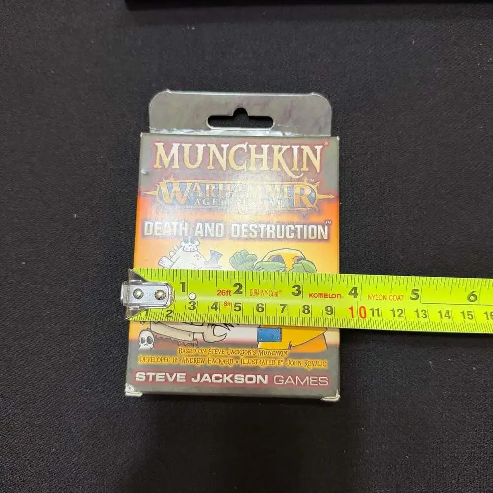 Munchkin Warhammer 40000 Board Game Plus 2 Expansions